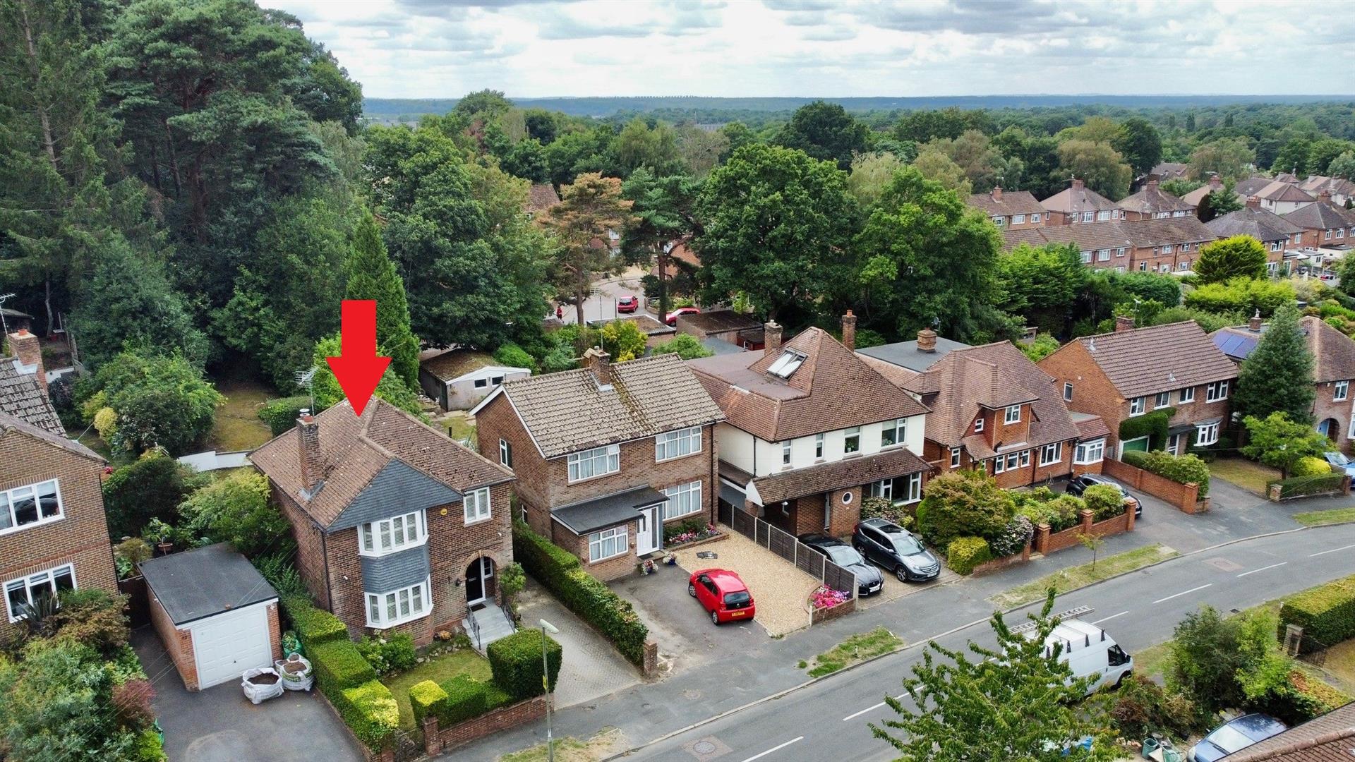 Diamond Ridge, Camberley